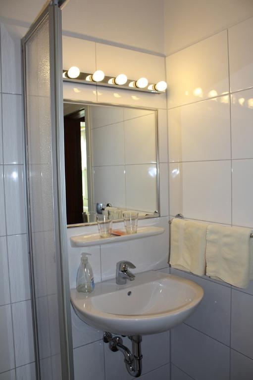 Hotel Am Siebenpfennigsknapp Lünen Стая снимка